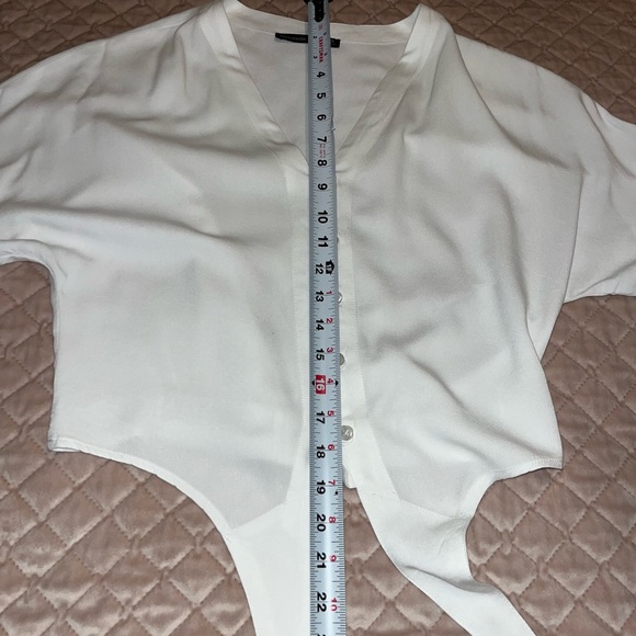 Abercrombie Women's White Button-Down Top Tie Front XS - Picture 6 of 15